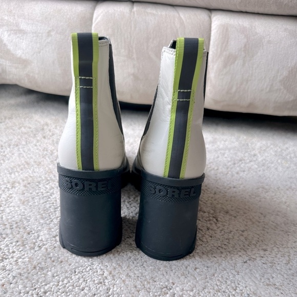 Sorel Women's Brex Heeled Chelsea Boot‎ Size 10 Black Cream Lime Green - Picture 3 of 8